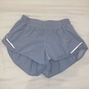 Lululemon Hotty Hot Shorts 2.5”